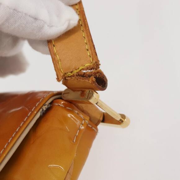 LOUIS VUITTON Monogram Vernis Thompson Street Bag Beige M91301 - Picture 9 of 13